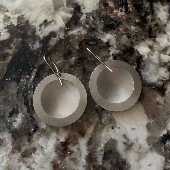 Vintage Stainless Steel Boho Disc Earrings, Lightweight - Picture 4 of 5